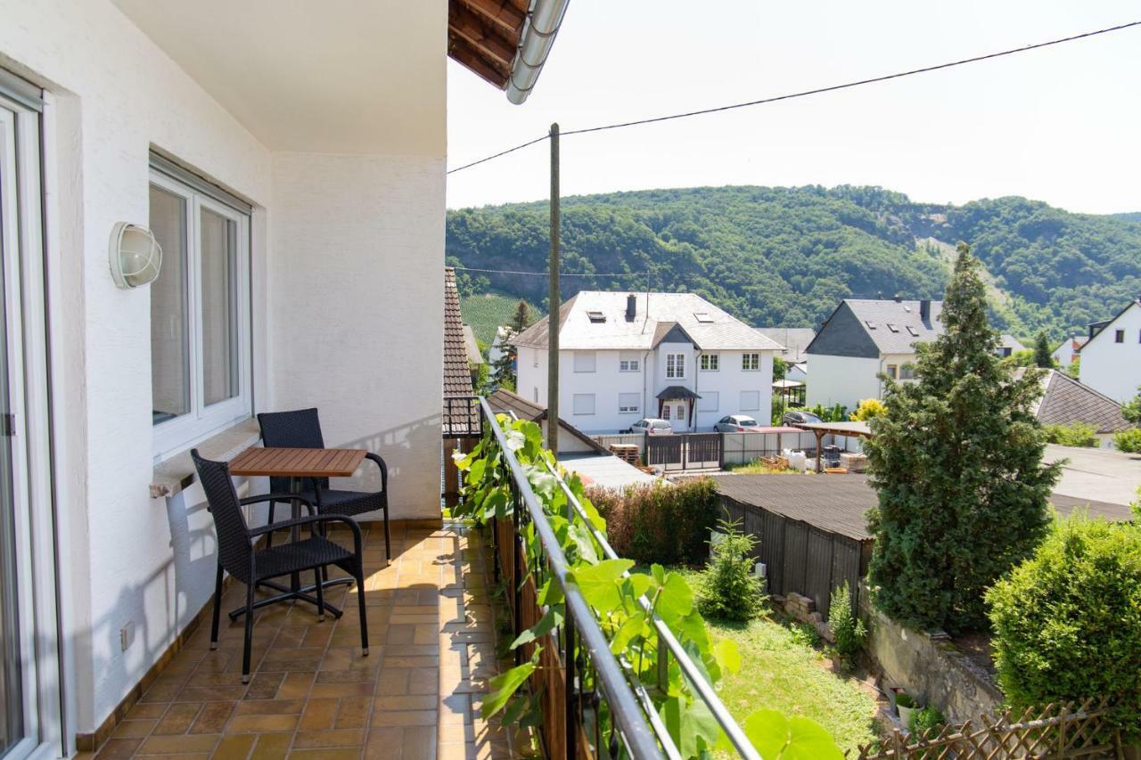 Hotel Weingut Gerd Muellers Kröv Exteriér fotografie