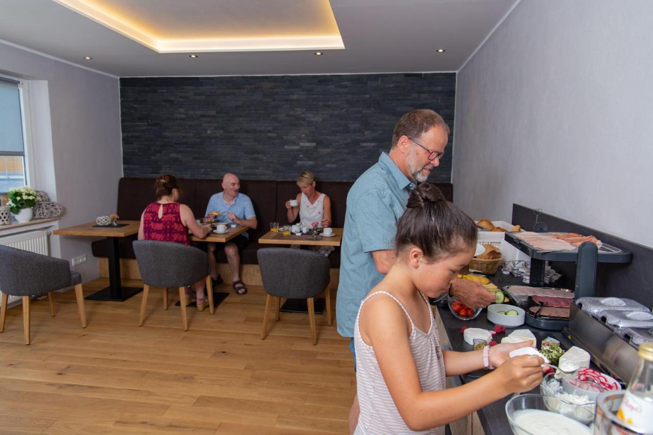 Hotel Weingut Gerd Muellers Kröv Exteriér fotografie